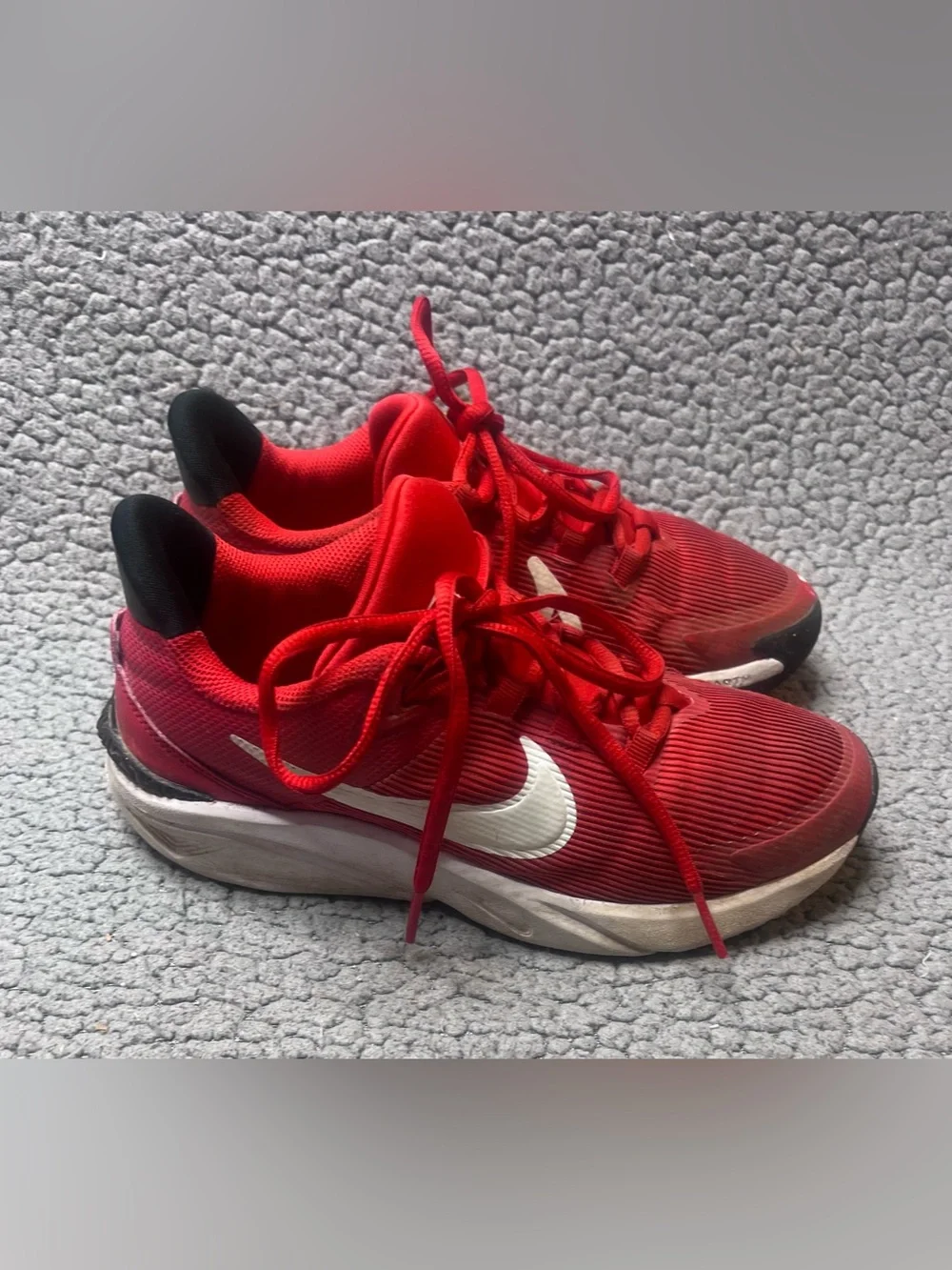 Nike star runner